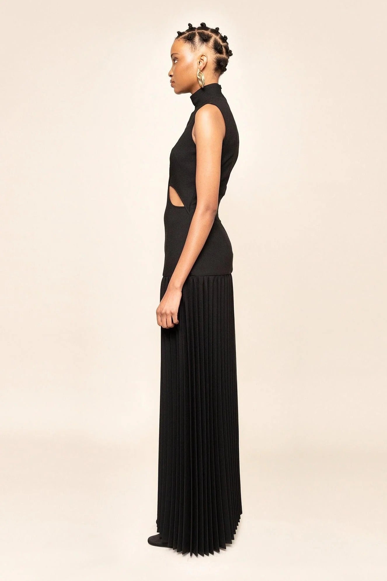 Mock Neck Sleeveless Keyhole Cutout Accordion Pleated Maxi Dress