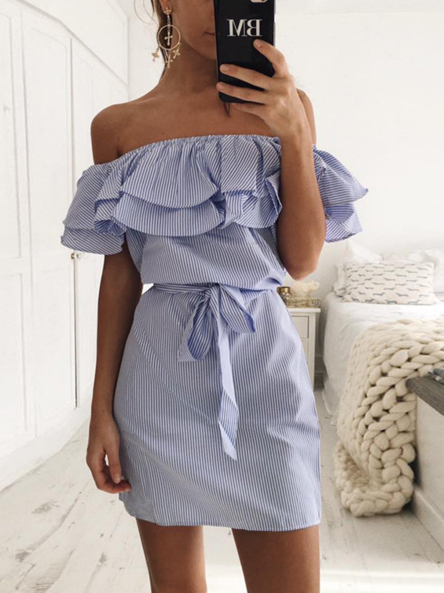 Stripes Ruffle Off-shoulder Mini&Short Dresses