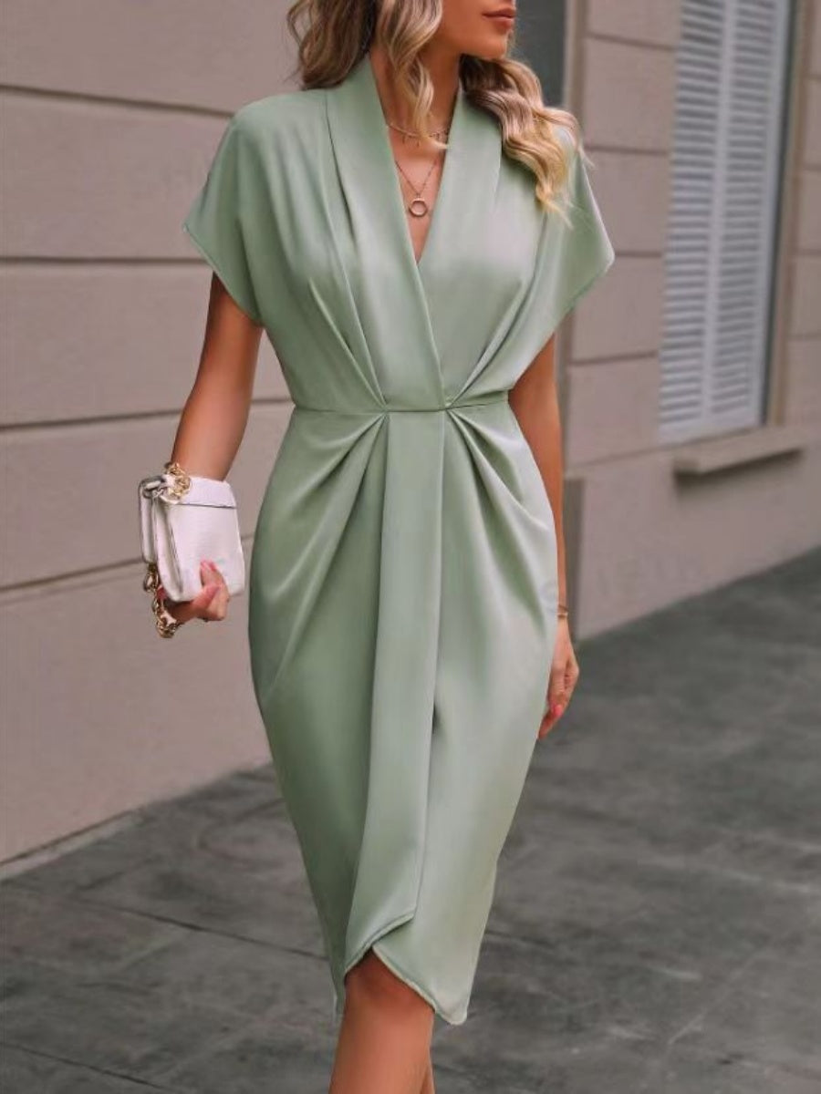 V-neck Solid Color Sleeveless Pleated Mini&Short Dresses