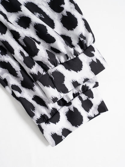 Three-quarter Sleeve Collar Leopard Print T-shirts
