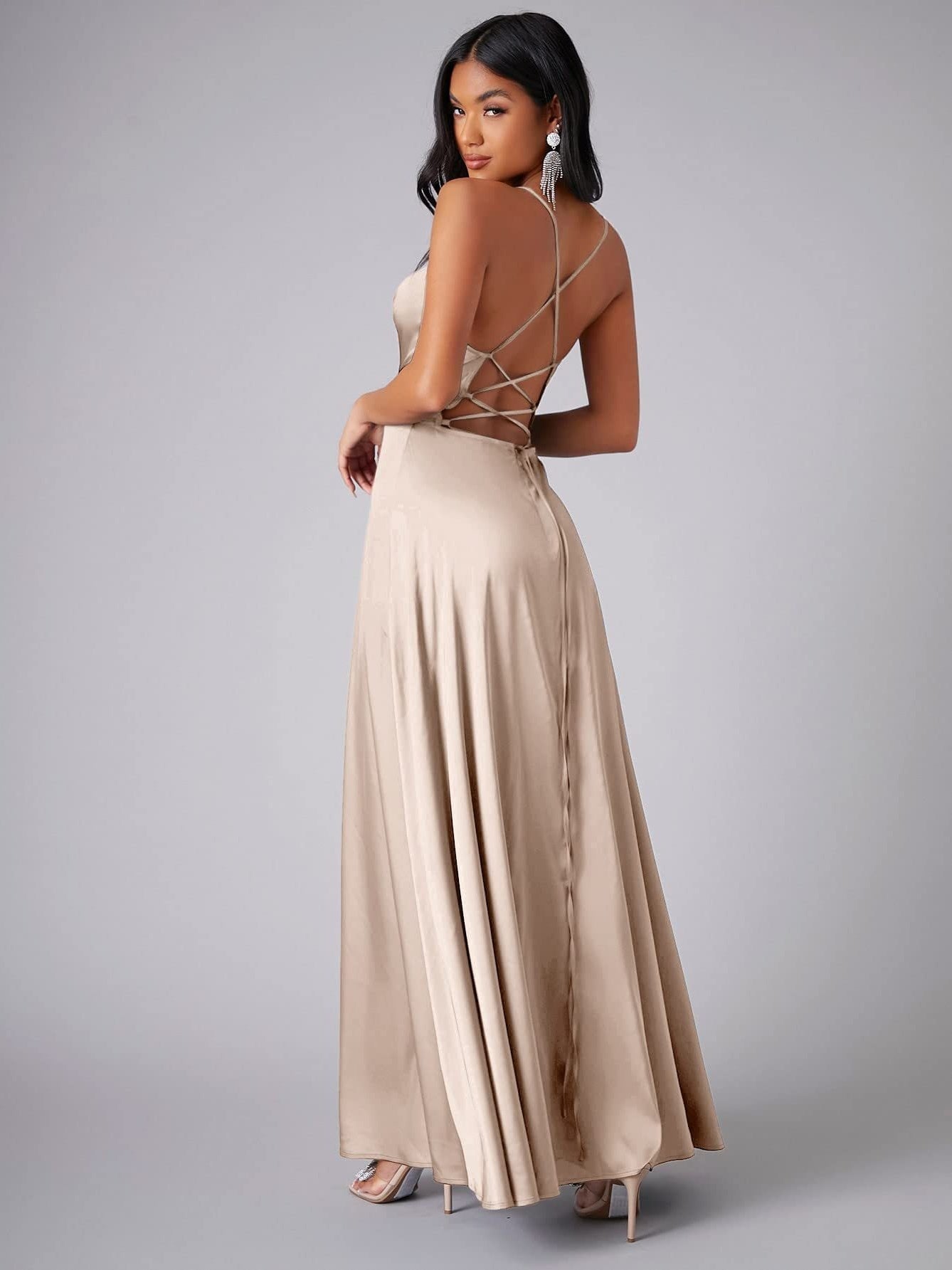 Slimming, Figure-hugging Backless Halter-neck Long Dress