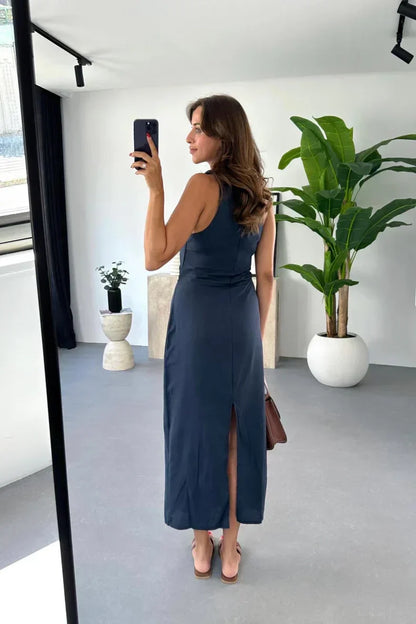 Boat Neck Sleeveless Straight Silhouette Midi Dress