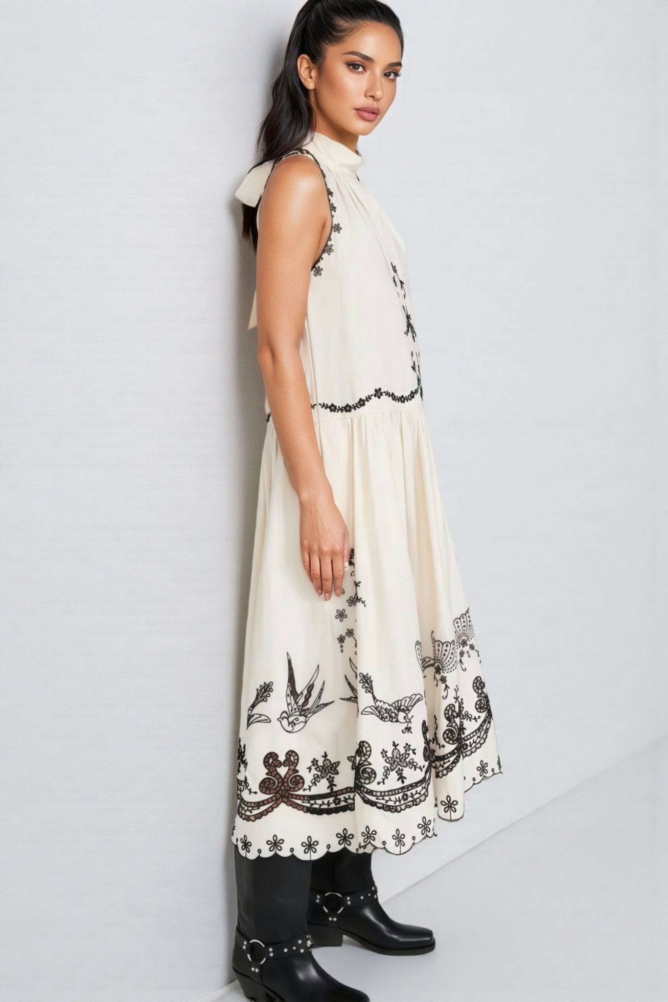 Virginsa Embroidery Tank Midi Dress