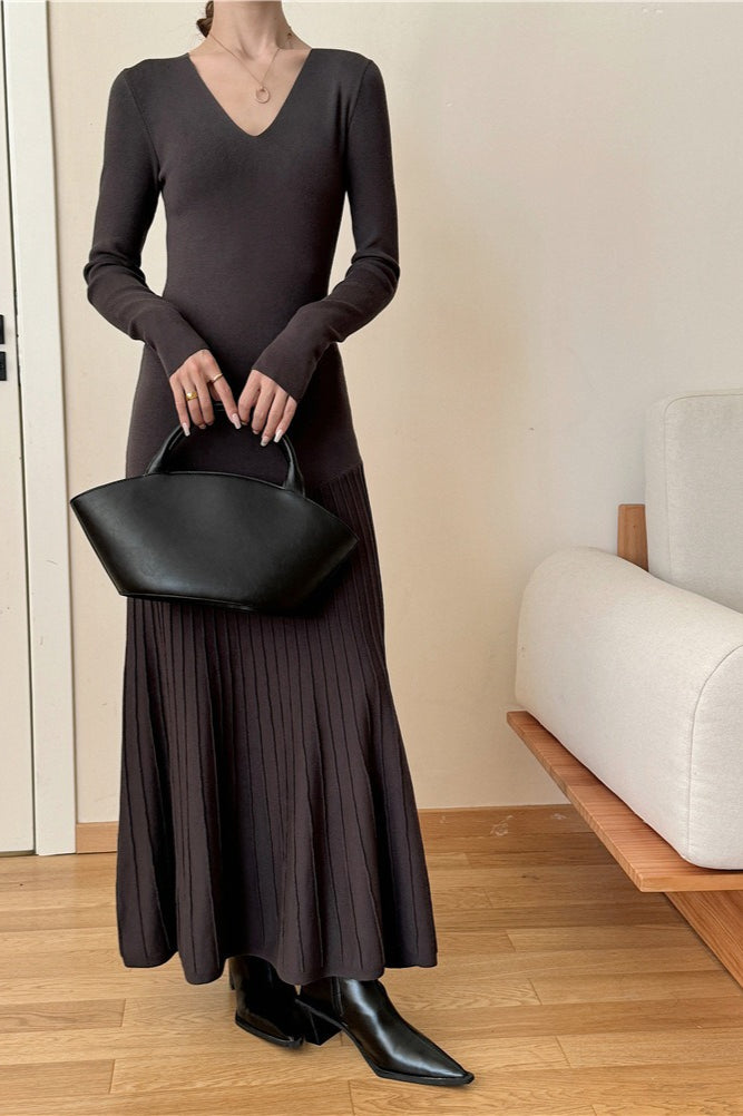 | Knit Fitted Mermaid Hem Maxi Dress