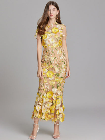 Embroidered 3D Floral Fitted Waist Short-sleeved Long Dress
