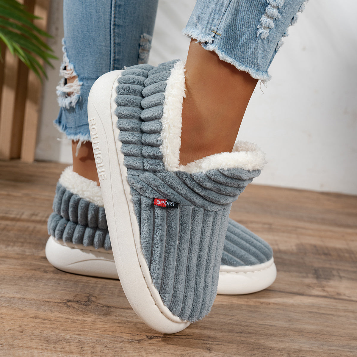 Calora - Comfortable Winter Shoes