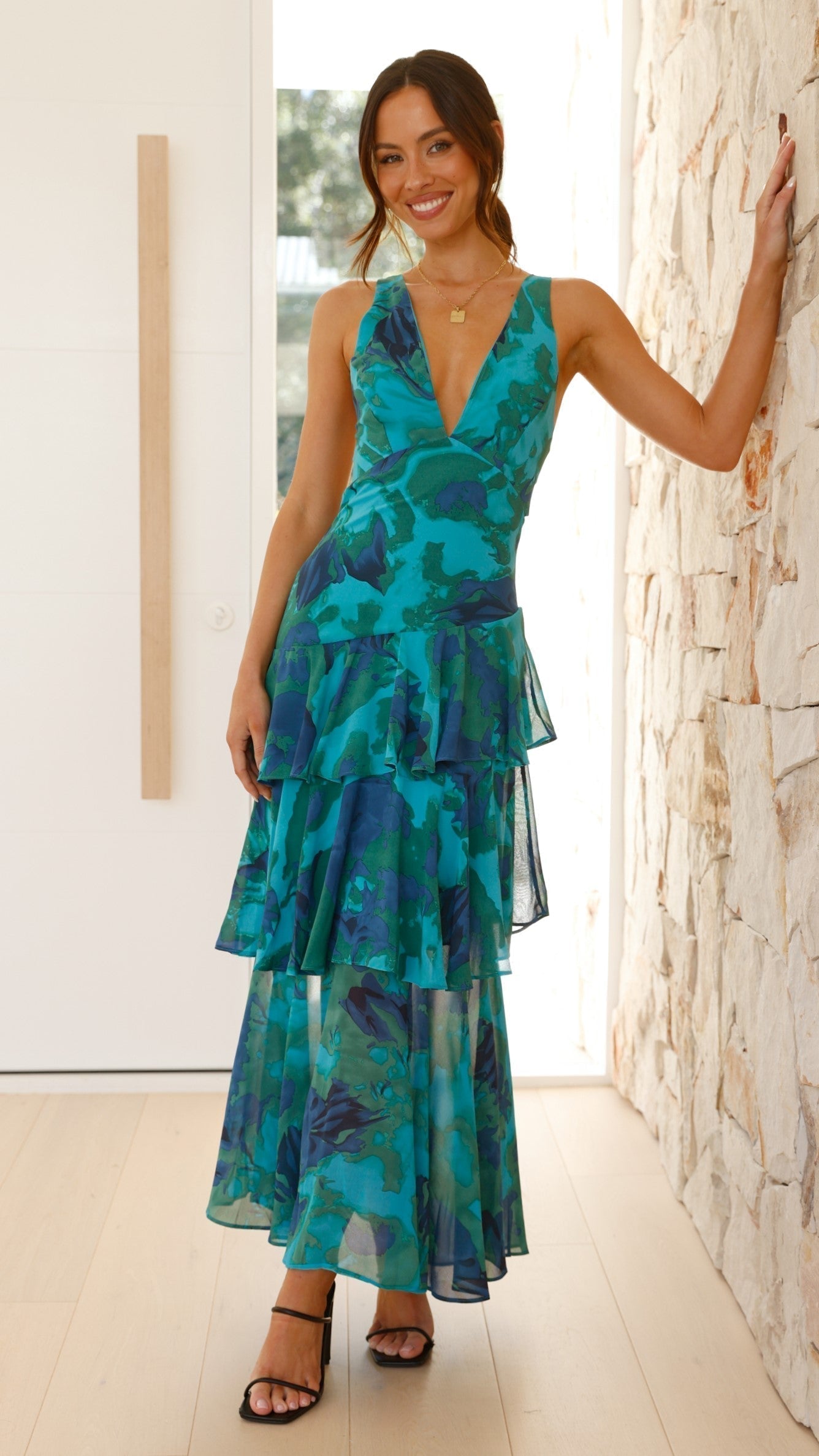 Women's Layered Chiffon Maxi Dress – Sleeveless V-Neck Open Back Gown