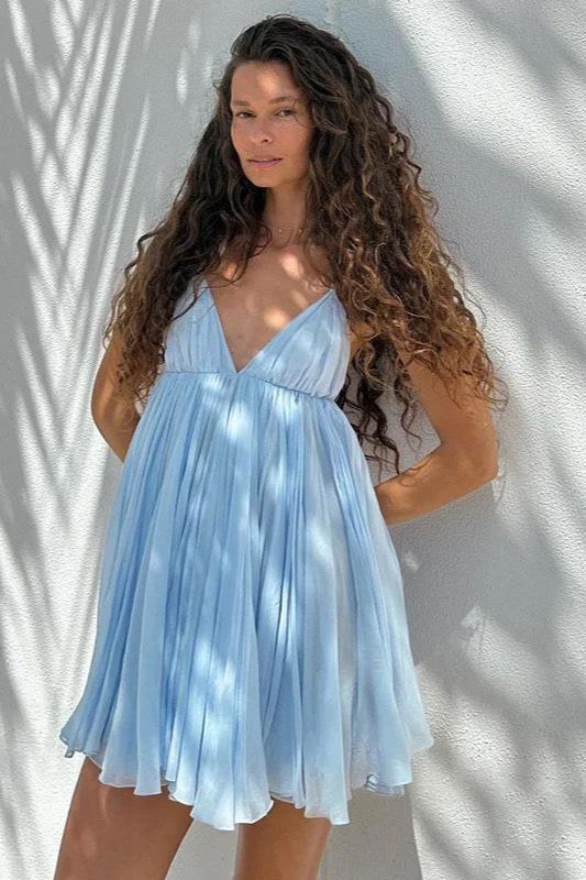 Halter Deep V-Neck Empire Waist Pleated Backless Chiffon Mini Dress