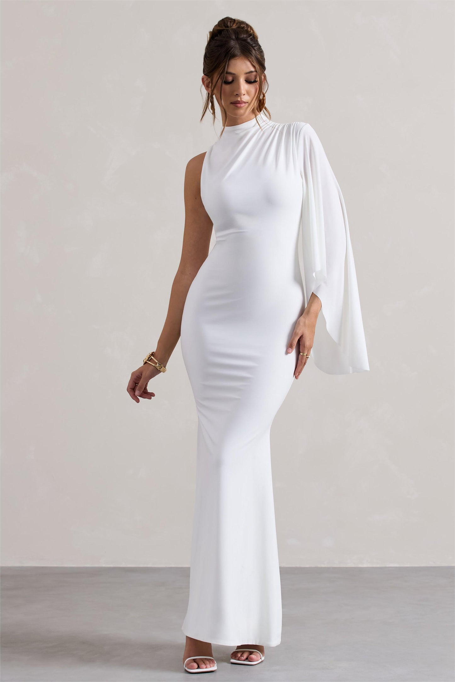 Cape Sleeve Solid Round Neck Midi Dress