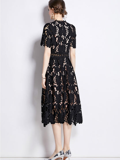 Water-soluble Lace Short-sleeved Slim-fit Midi Dress