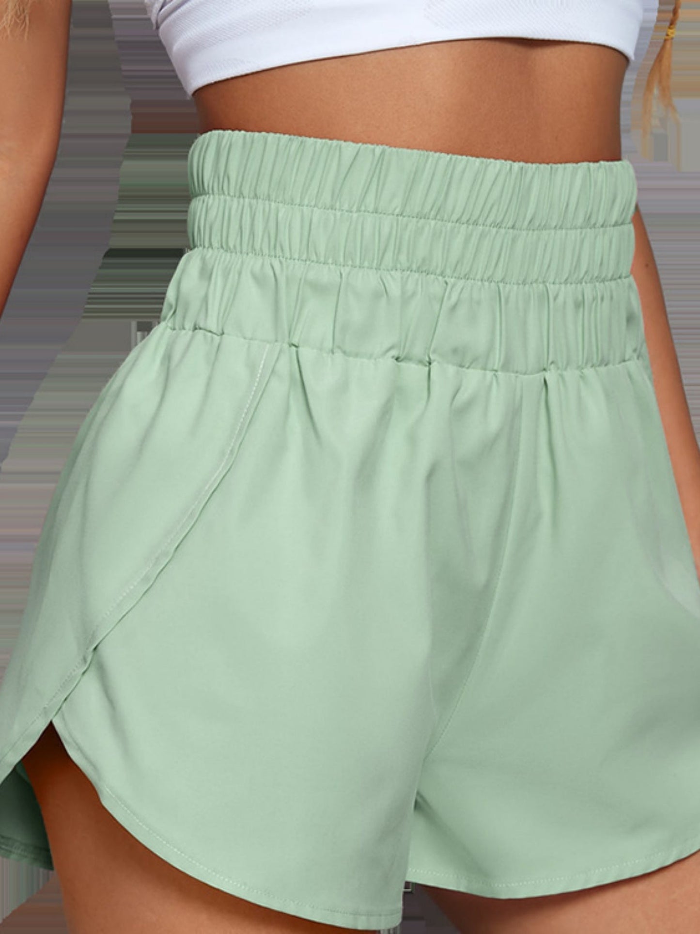 Elastic Waistband High-waisted And Loose Sports And Leisure Shorts