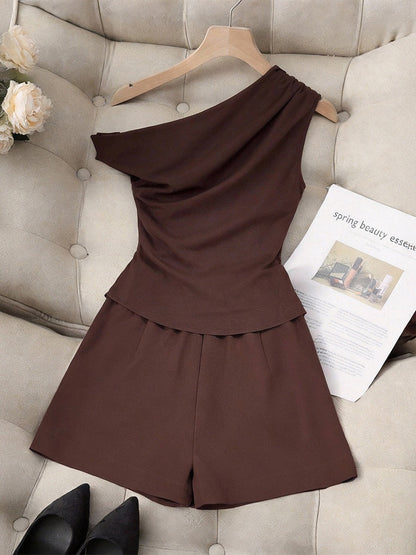 Brown Asymmetrical Off-shoulder Pleated Sleeveless Top And Shorts Two-piece Set