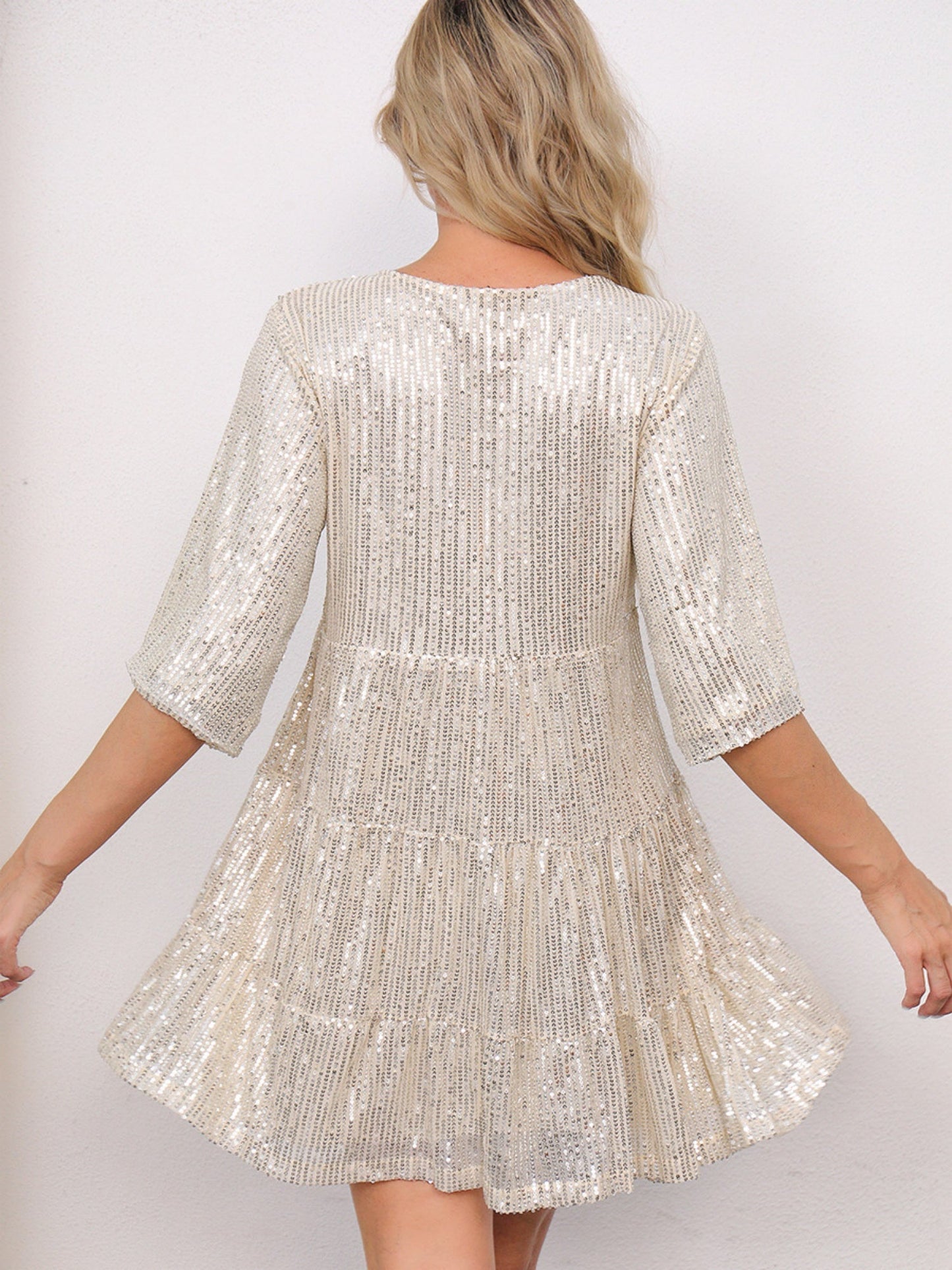 Sequins Pleated Multi-story Crew Neck Short Sleeve Mini&Short Dresses