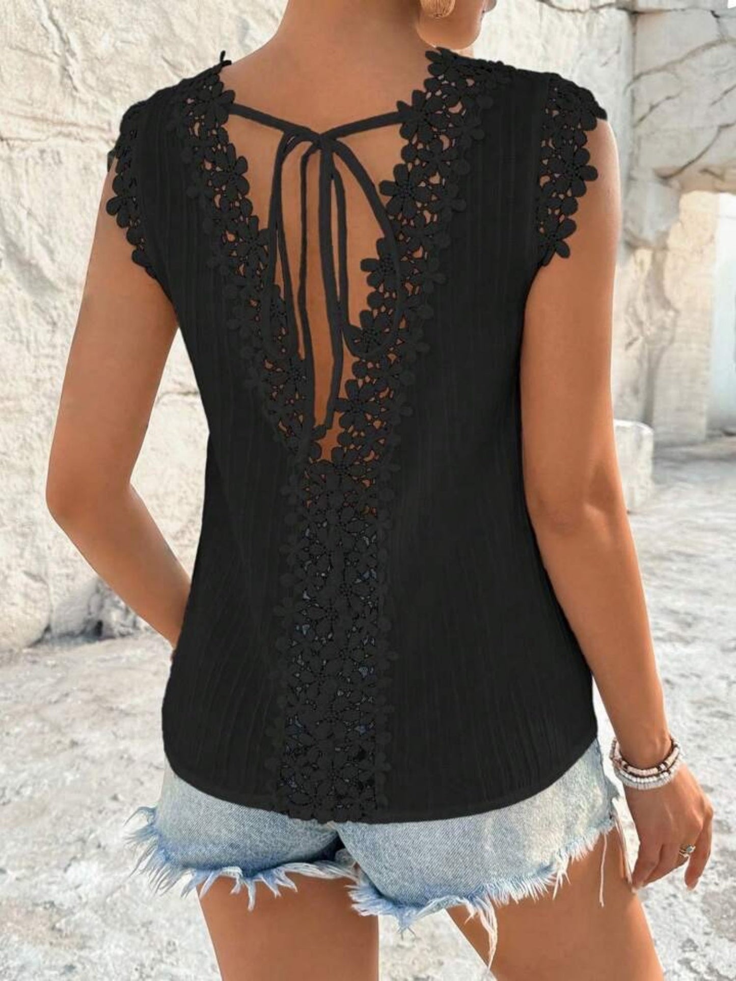 Lace Trim Hollow Out V-neck Backless Tank Tops