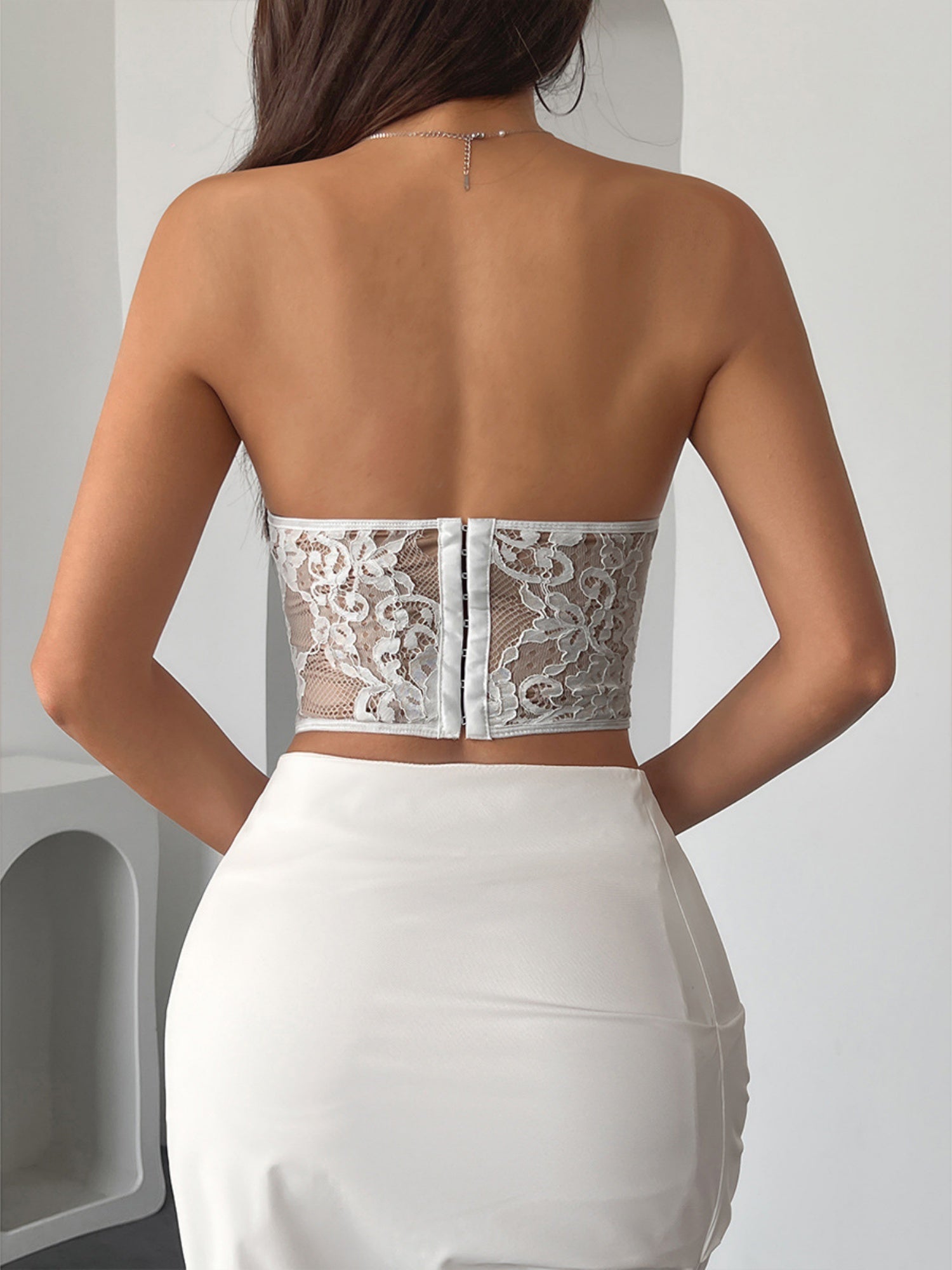 Flower Lace Herringbone Buckle Backless Tube Top Tank Tops