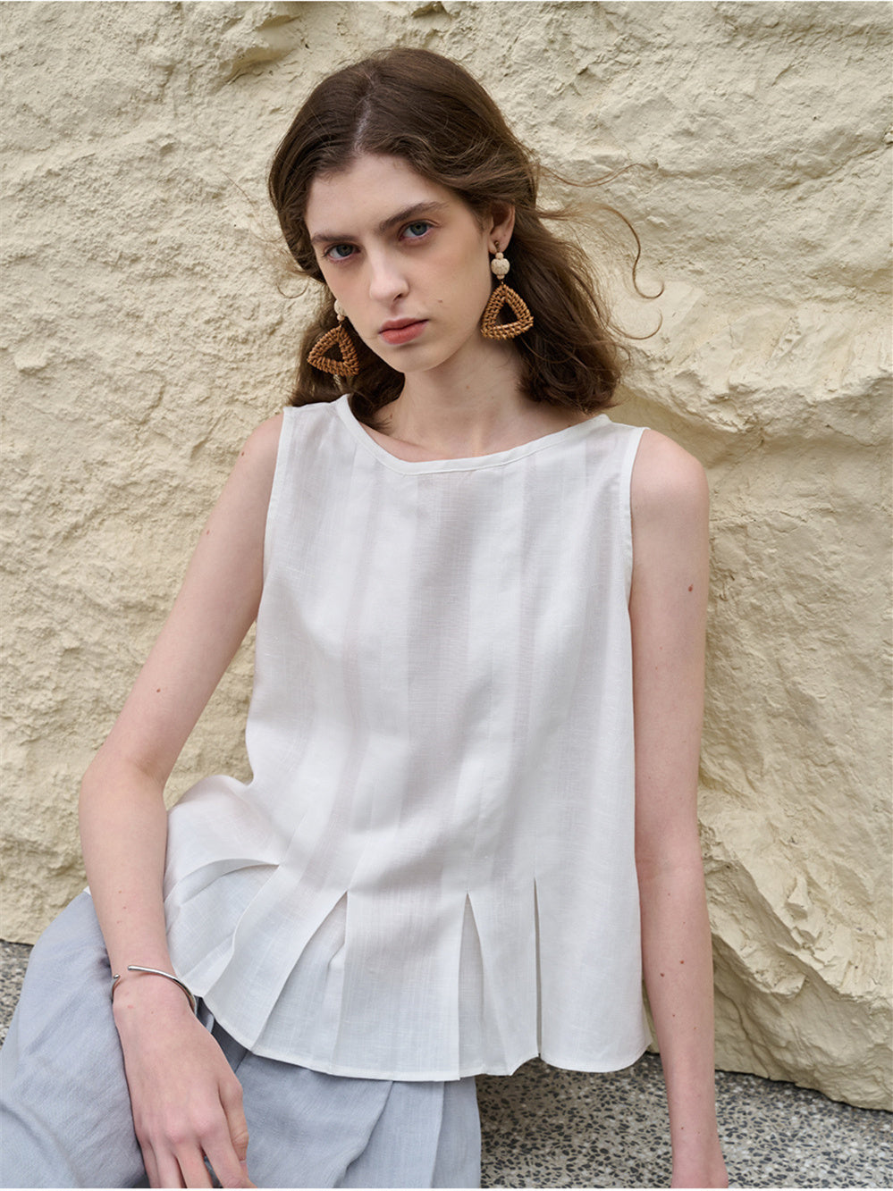 Solid Color Tencel Slim Fit Stretch Tank Top