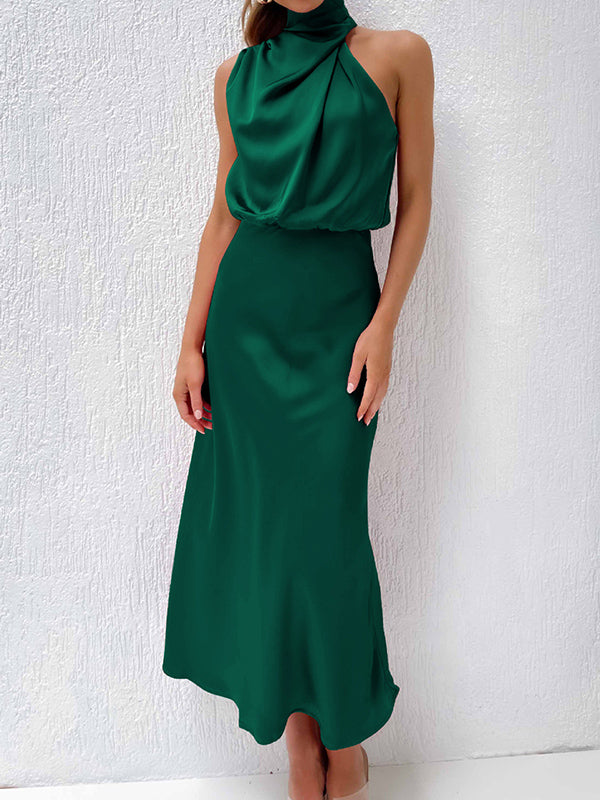 Sleeveless Solid Color Halter-Neck Midi Dresses