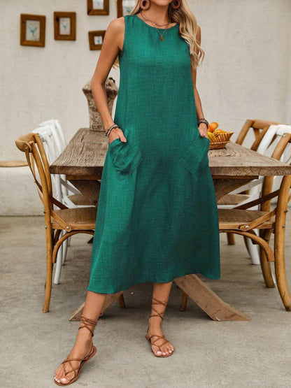 Pullover Crew Neck Sleeveless Pocket Solid Color Midi Dresses