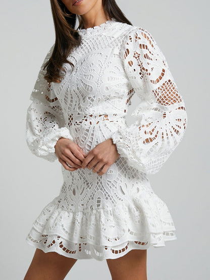 Lantern-style Long-sleeved, Fitted A-line Dress With Ruffled Hem And Water-soluble Lace.