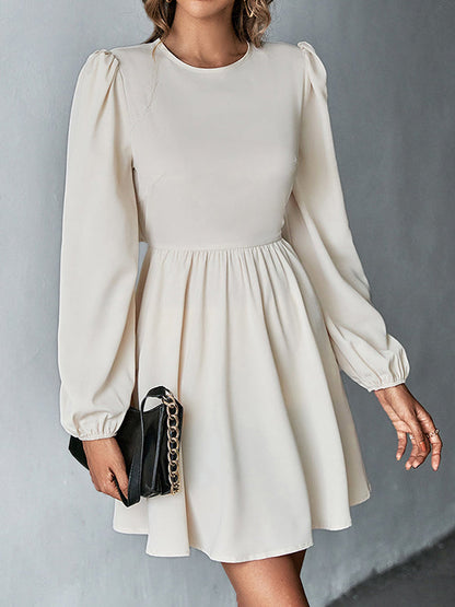 A-Line Bishop Sleeve Backless Elasticity Hollow Pleated Solid Color Tied Round-Neck Mini Dresses