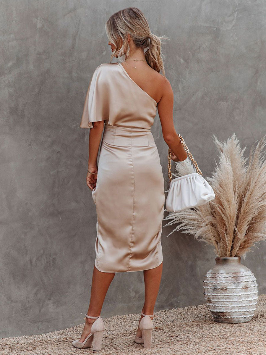 Pleated Backless Sexy One-Shoulder Short Sleeves Midi Dress