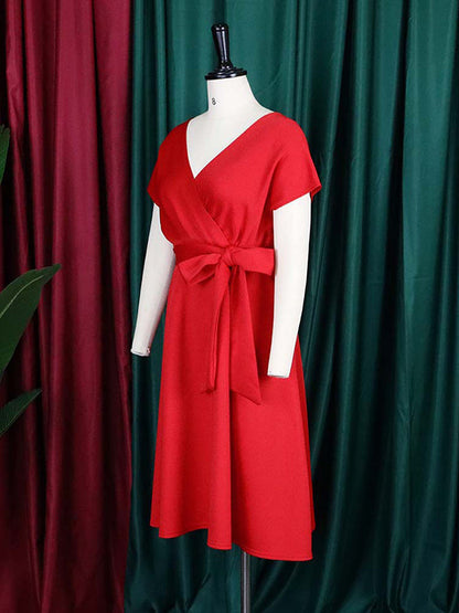 Bowknot Lace-Up Solid Color V-Neck Midi Dresses