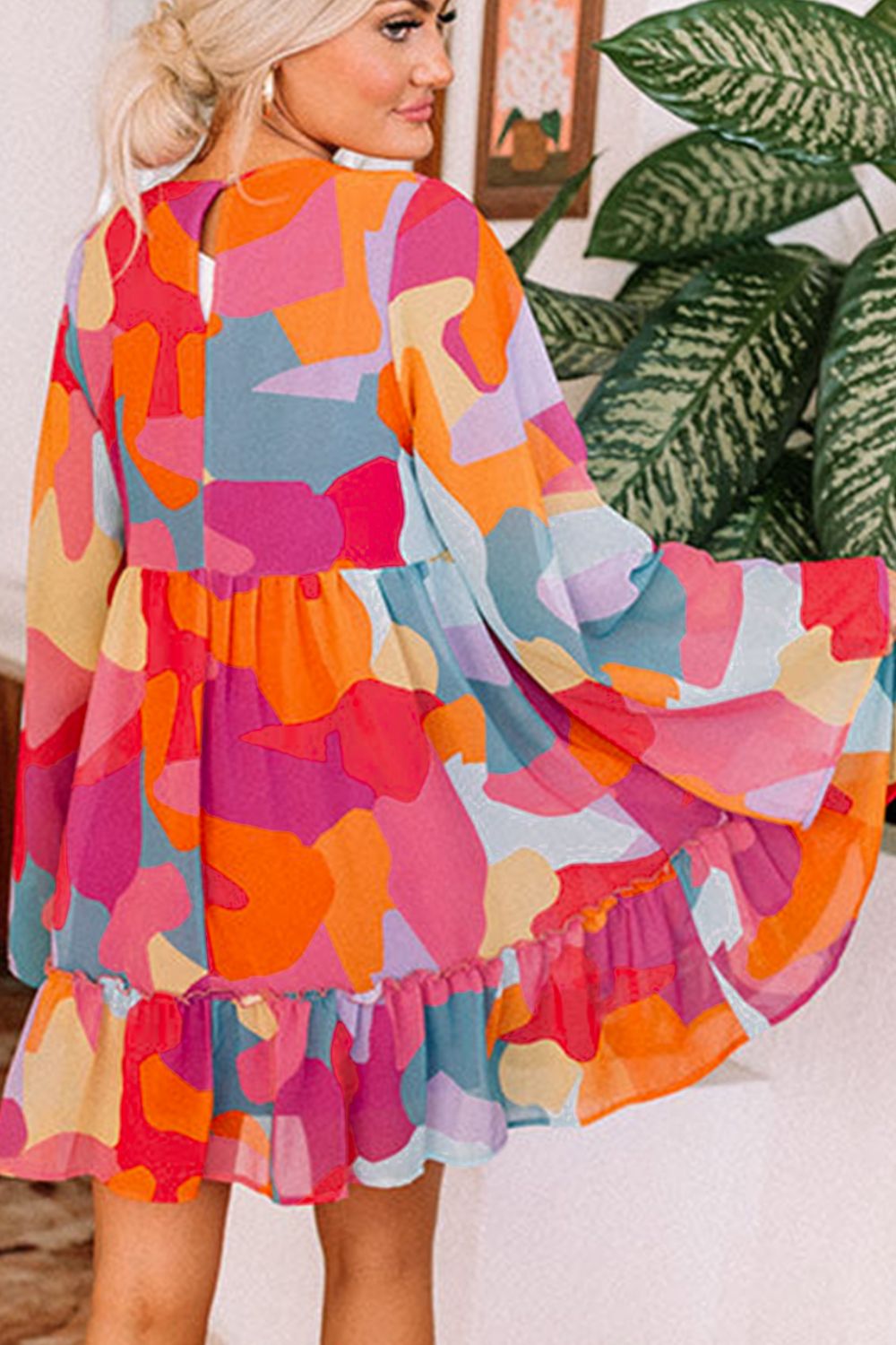 Abstract Geometric Print Deep V-Neck Bell Sleeve Tiered Ruffle Mini Dress
