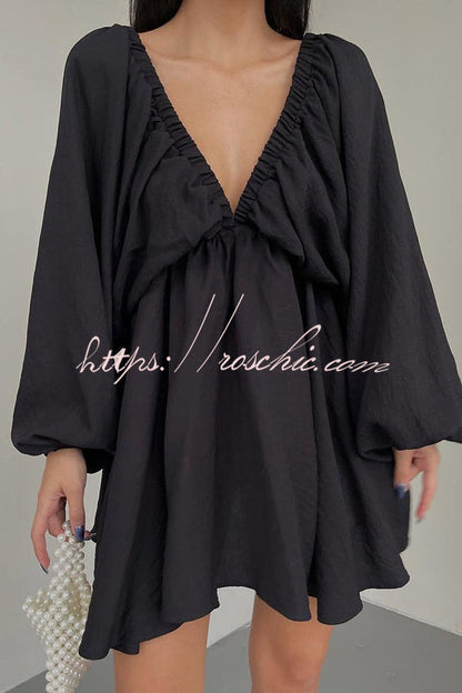 V Neck Puff Sleeve Solid Color Resort Style Mini Dress