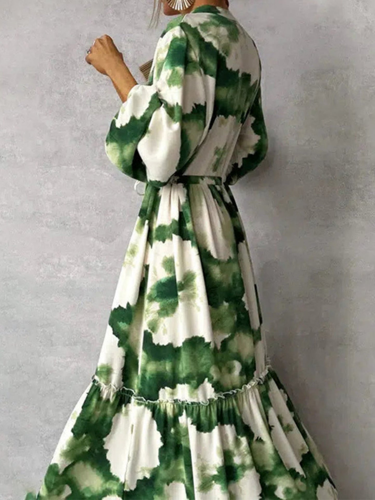 Floral Print V-neck Lantern Sleeves Large Skirt Maxi Dresses