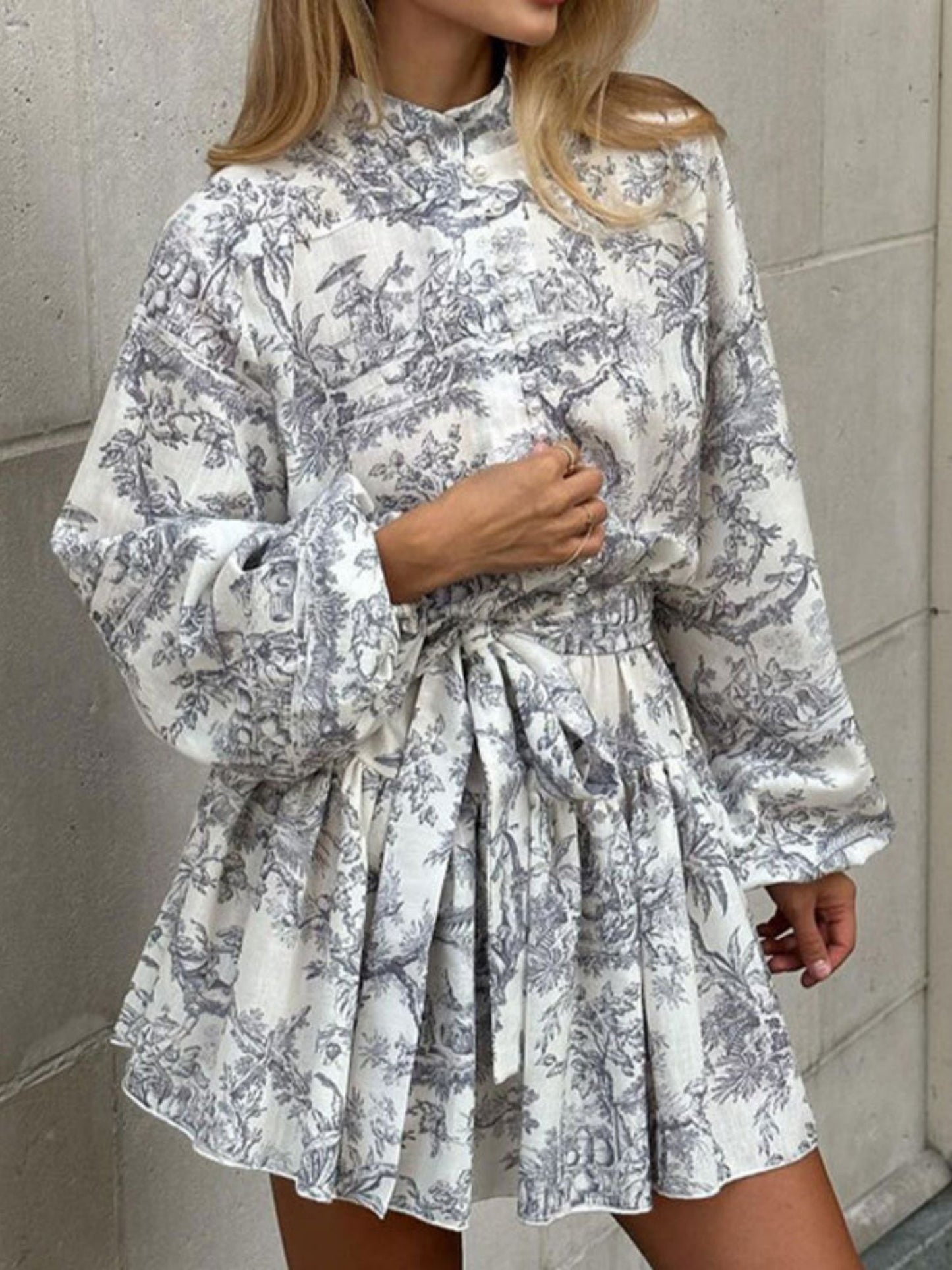 Printed Stand-up Collar Tie Balloon Sleeve Mini&Short Dresses