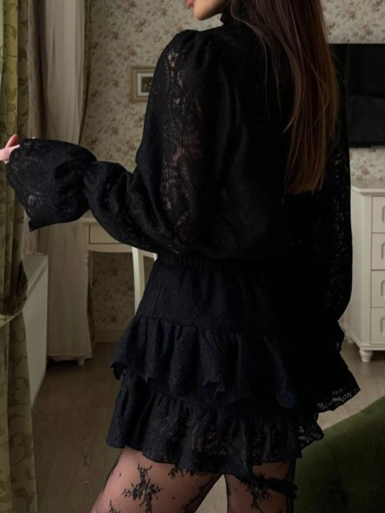 Viv Lace Set