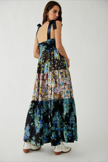 Smocked Sweetheart Neck Tie Shoulder Tiered Floral Paisley Maxi Dress