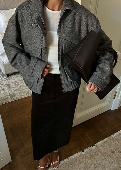 Lena Herringbone Wool Jacket – Structured Zip-Up with Oversized Pockets
