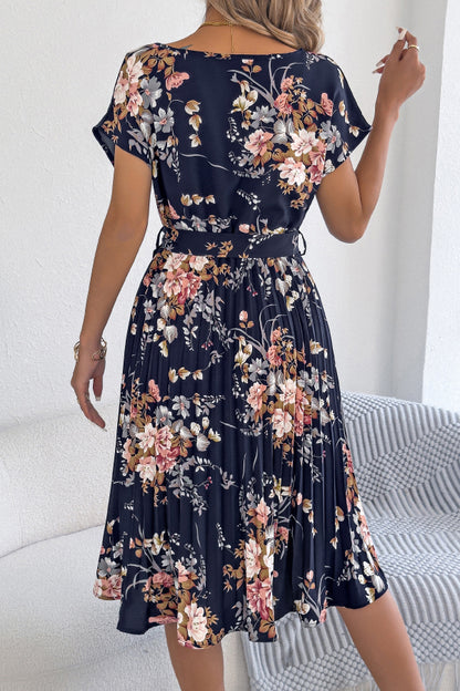 Floral Print Round Neck Fitted Waist Tie Pleated Midi Dress