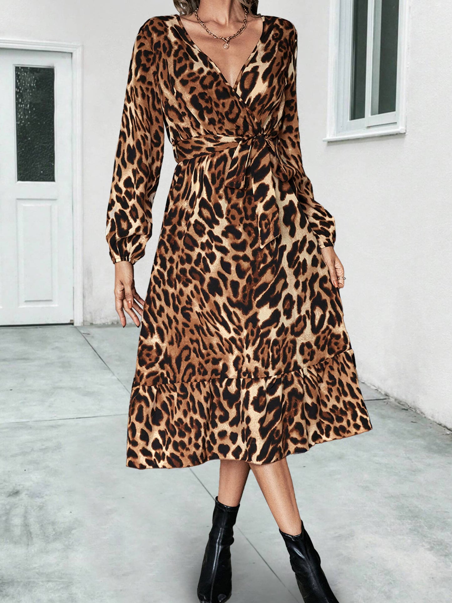 Women's Long Sleeve V Neck Midi Dress with Belt