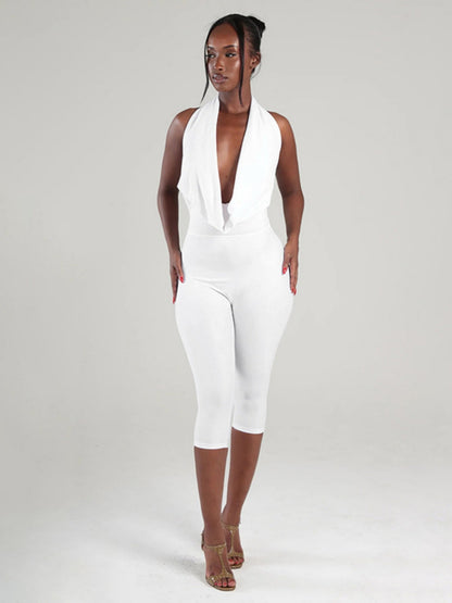 A Halter Neckline And Bare Back Tight-fitting Ropes Jumpsuits