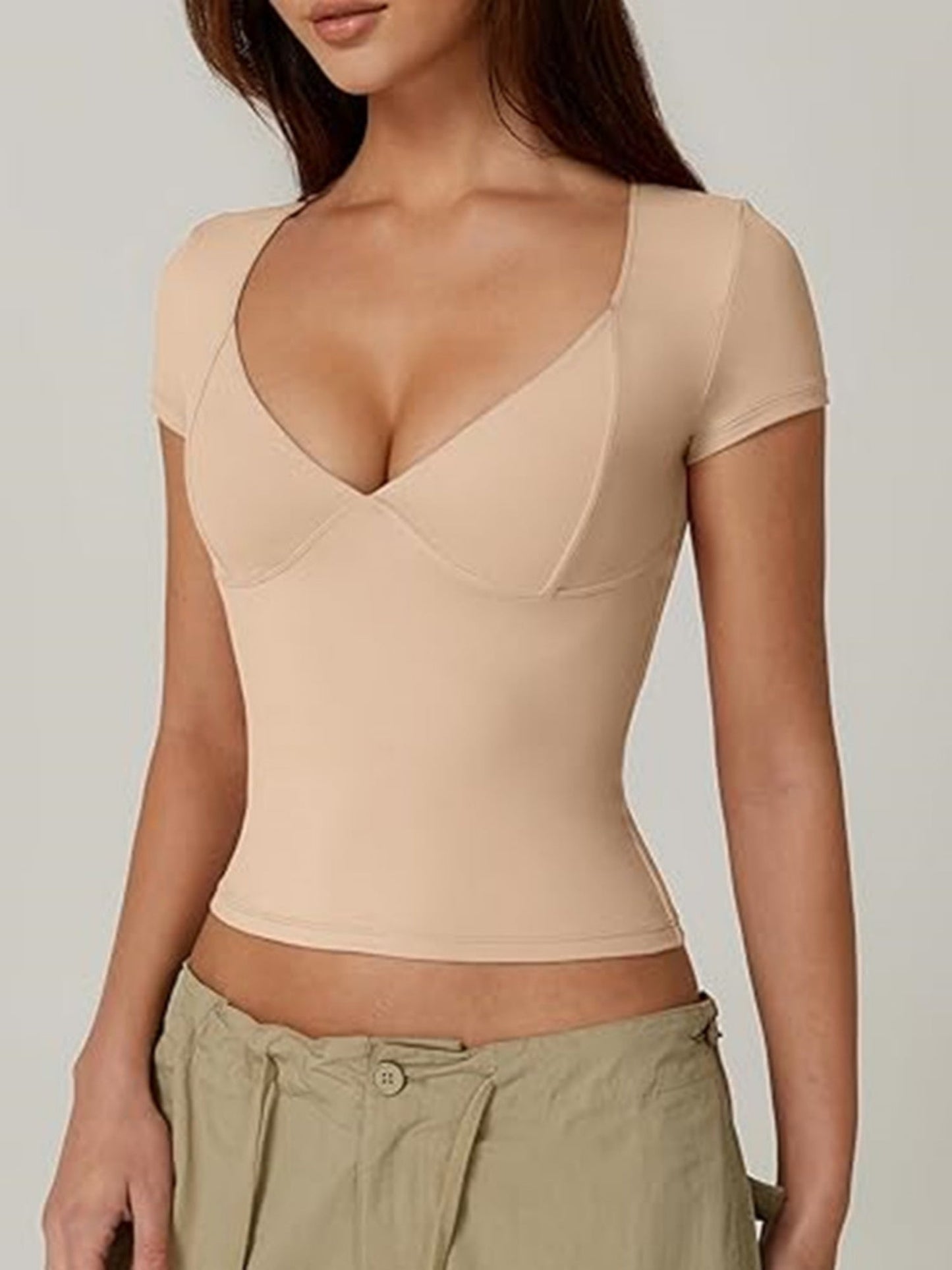 V-neck Short Sleeves Slim-fit T-shirts