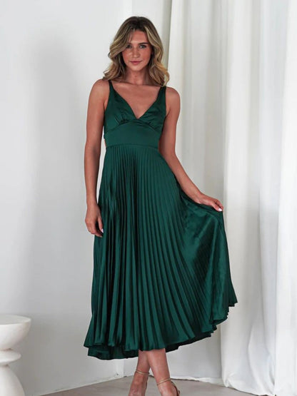 Crimp V-neck Backless Maxi Dresses