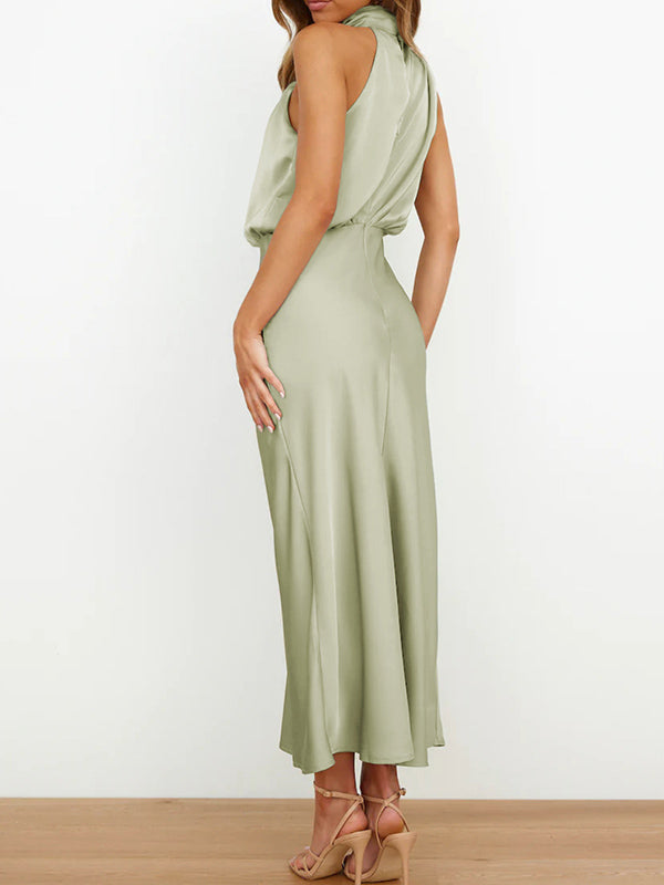 Sleeveless Solid Color Halter-Neck Midi Dresses