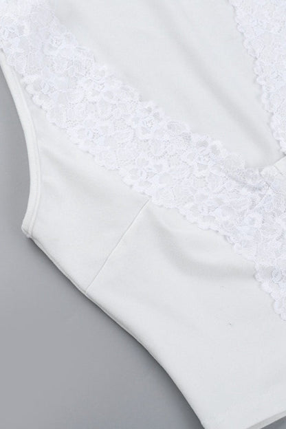 Sexy V Neck Lace Trim Crop Top