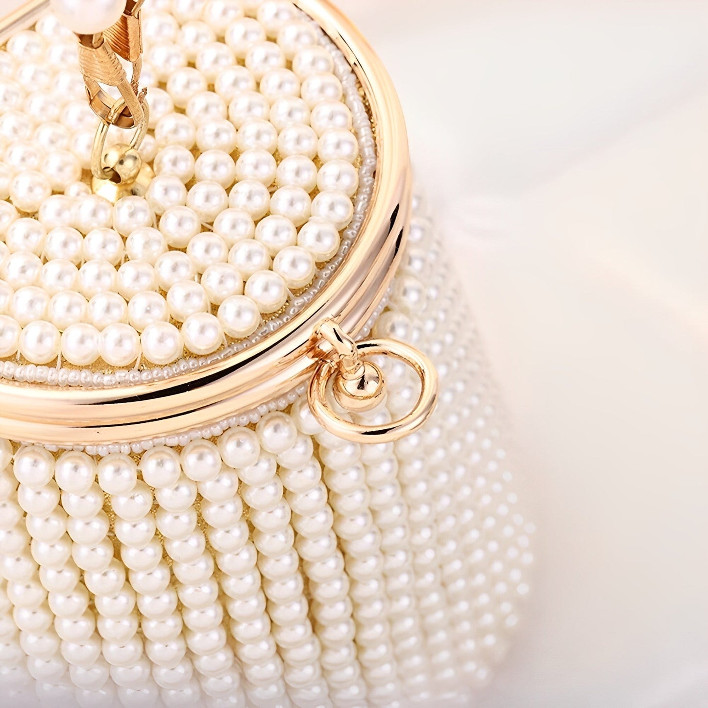Rica Pearl Handbag Studded