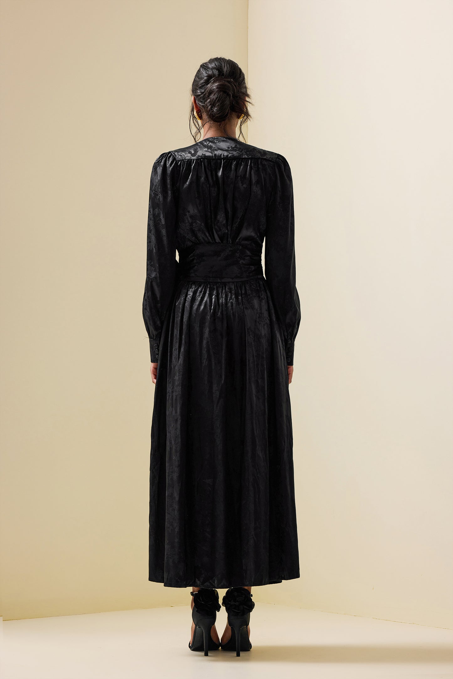 Jacquard Lantern Sleeve Warp Midi Dress