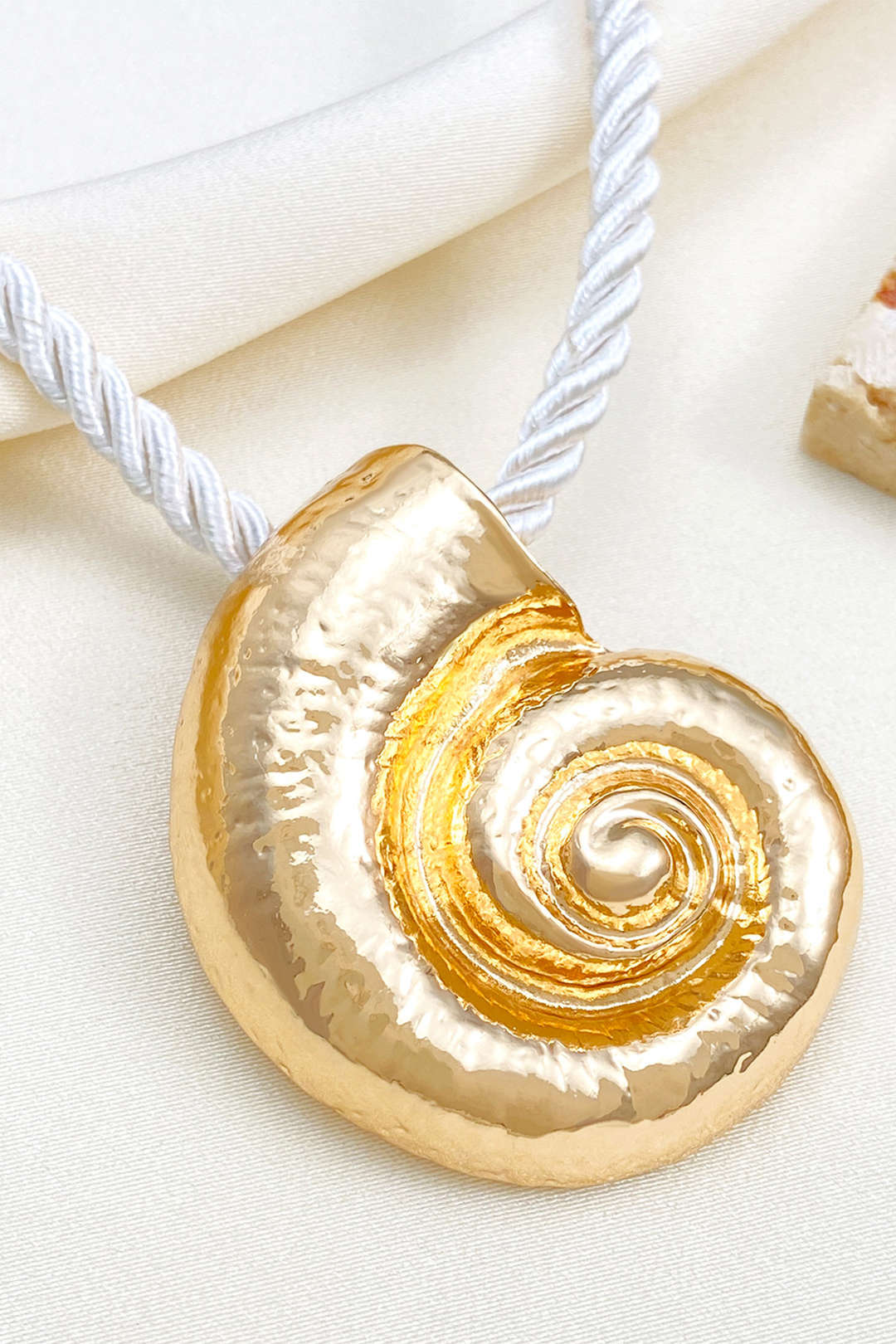 Nautilus Pendant Necklace