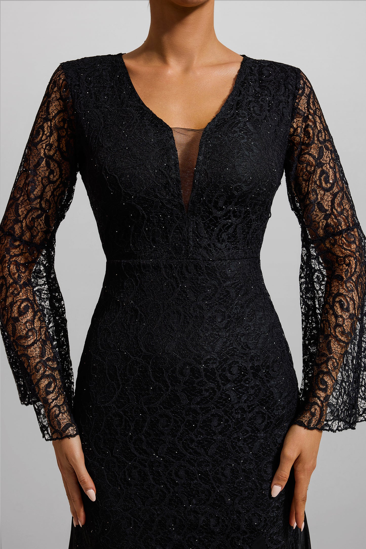 Lace Solid V-Neck Ball Sleeve Midi Dress