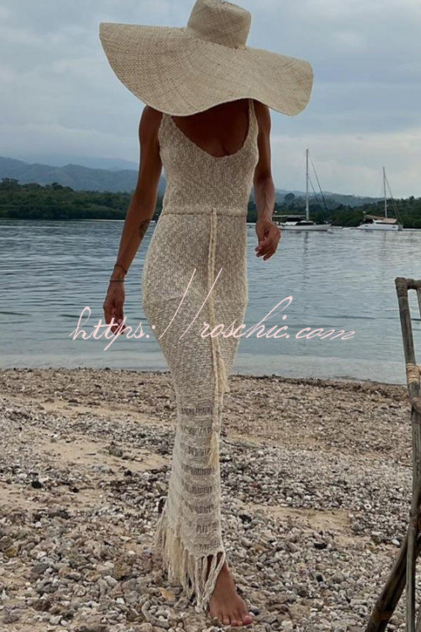 Sexy Cutout Slim Fit Fringed Hem Knitted Maxi Dress