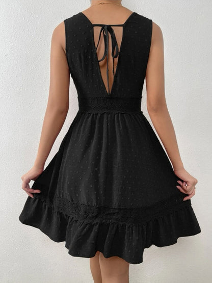 Lace Patchwork Hollow Out Backless Strappy V-neck Sleeveless Mini&Short Dresses