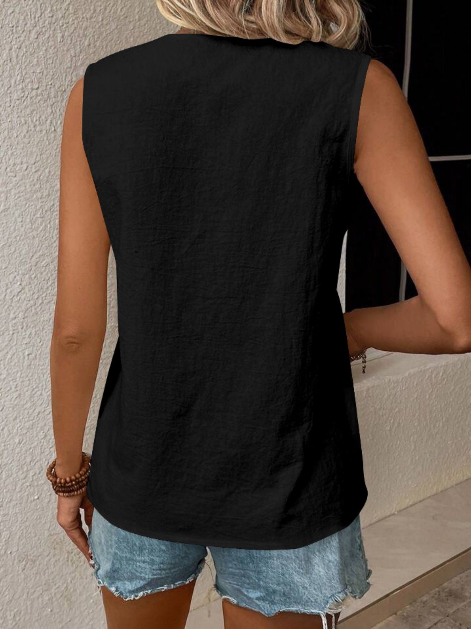 Lace Patchwork V-neck Tank Tops