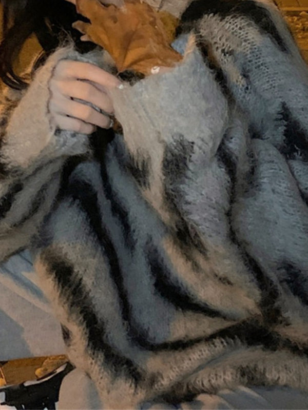 Contrast Color Irregular Stripe Loose Sweater