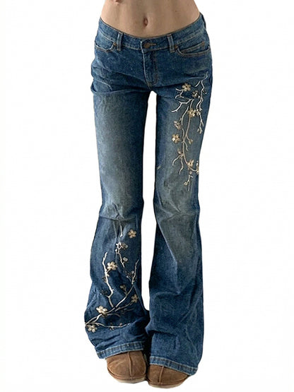 Floral Embroidery Slim Fit Flare Jeans