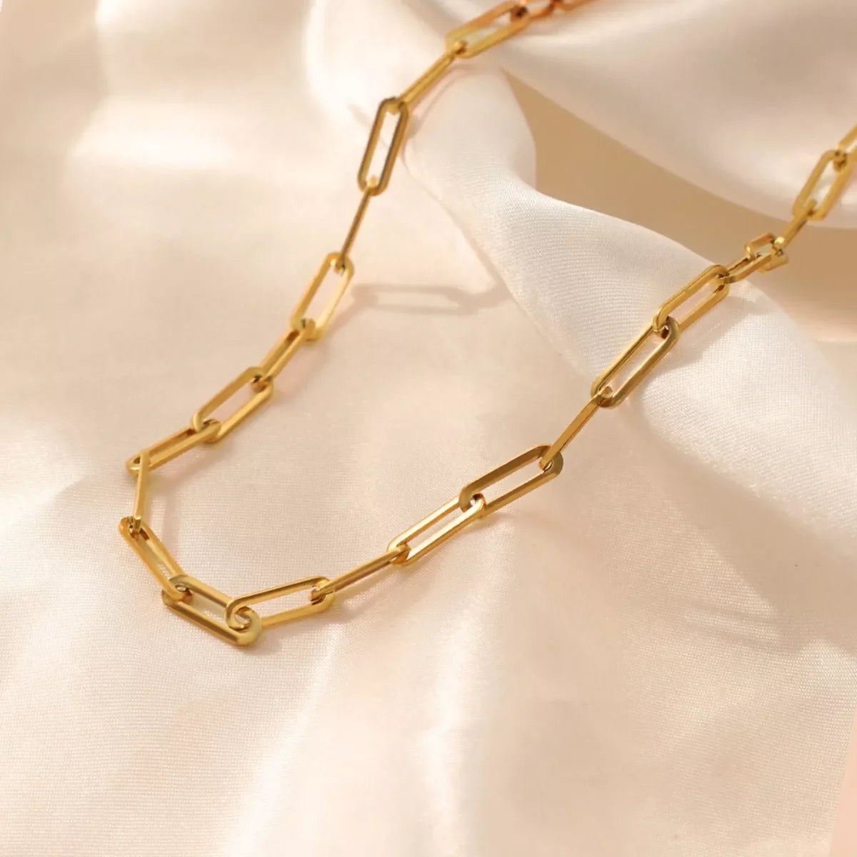 Callie Chain Necklace